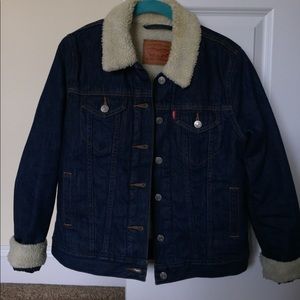 Fur denim Levi’s jacket